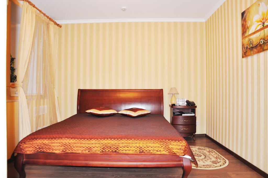 Evropeyskiy Kiev Habitación foto